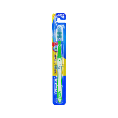 Oral-B Shiny Clean Soft Toothbrush